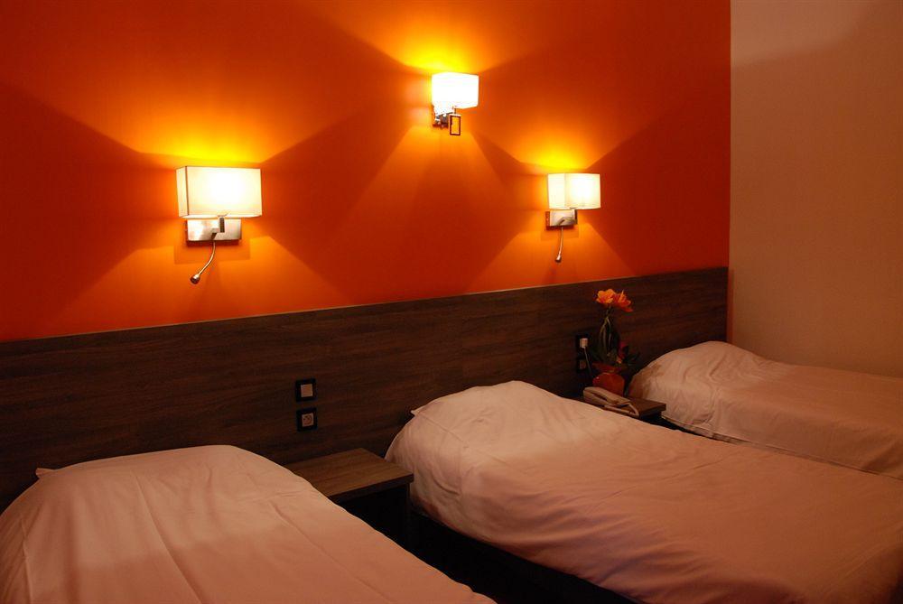 Hotel Actuel Chambery Centre Gare Exterior photo