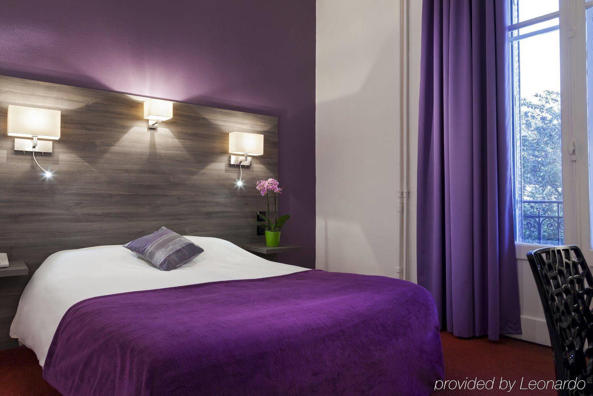 Hotel Actuel Chambery Centre Gare Exterior photo