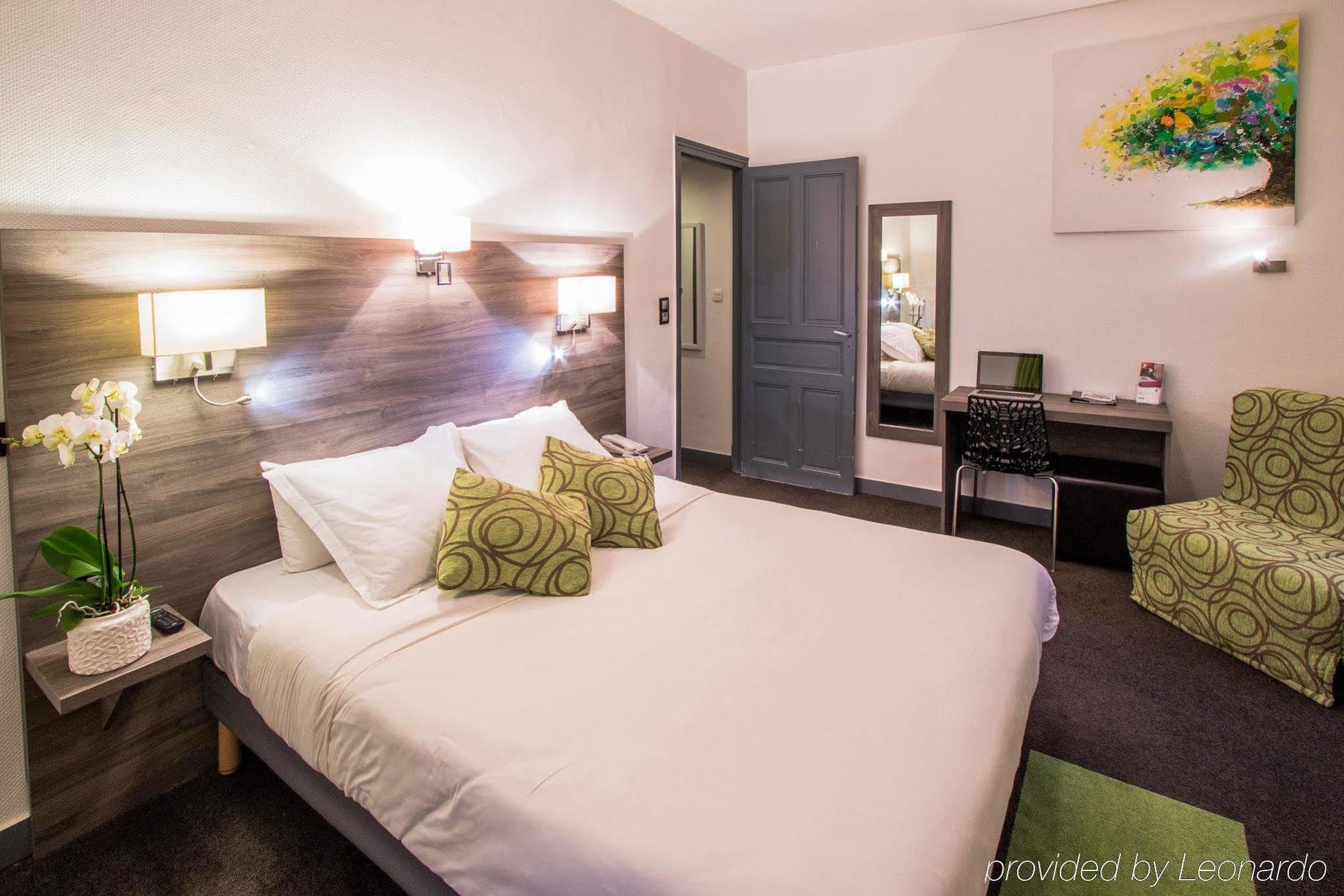 Hotel Actuel Chambery Centre Gare Exterior photo